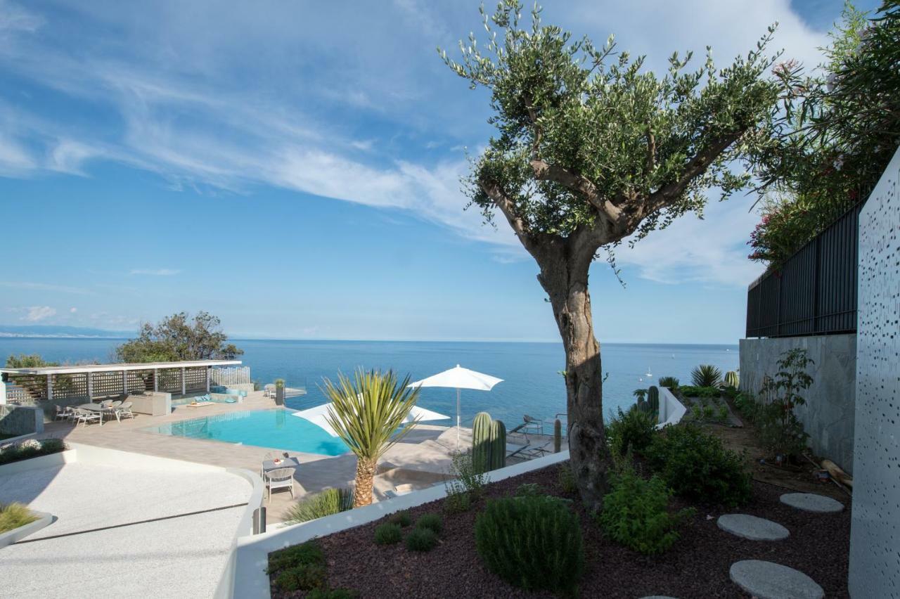 B&B Capo Torre Resort & Spa Albisola Superiore Luaran gambar